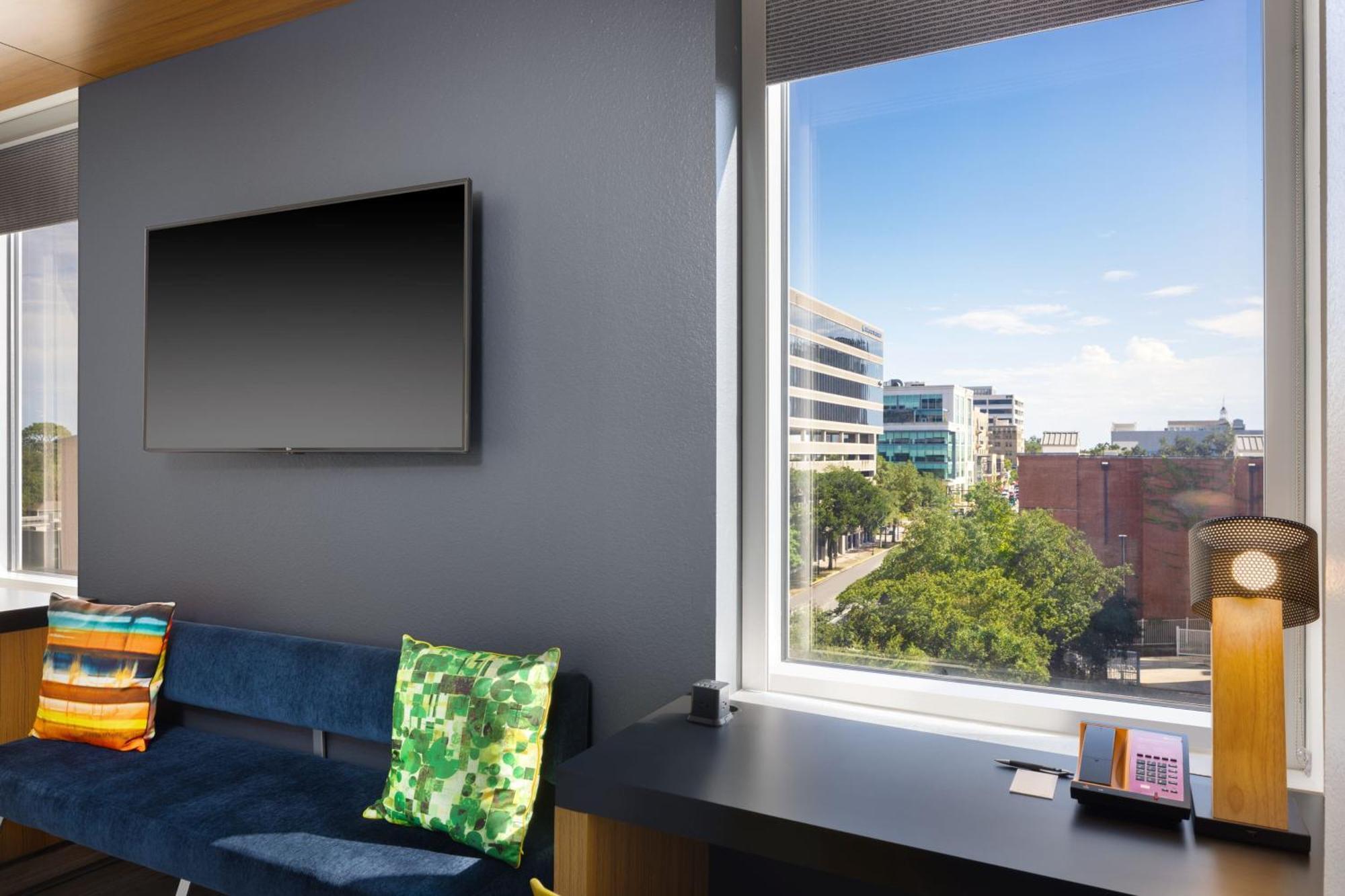 Aloft Tallahassee Downtown Экстерьер фото
