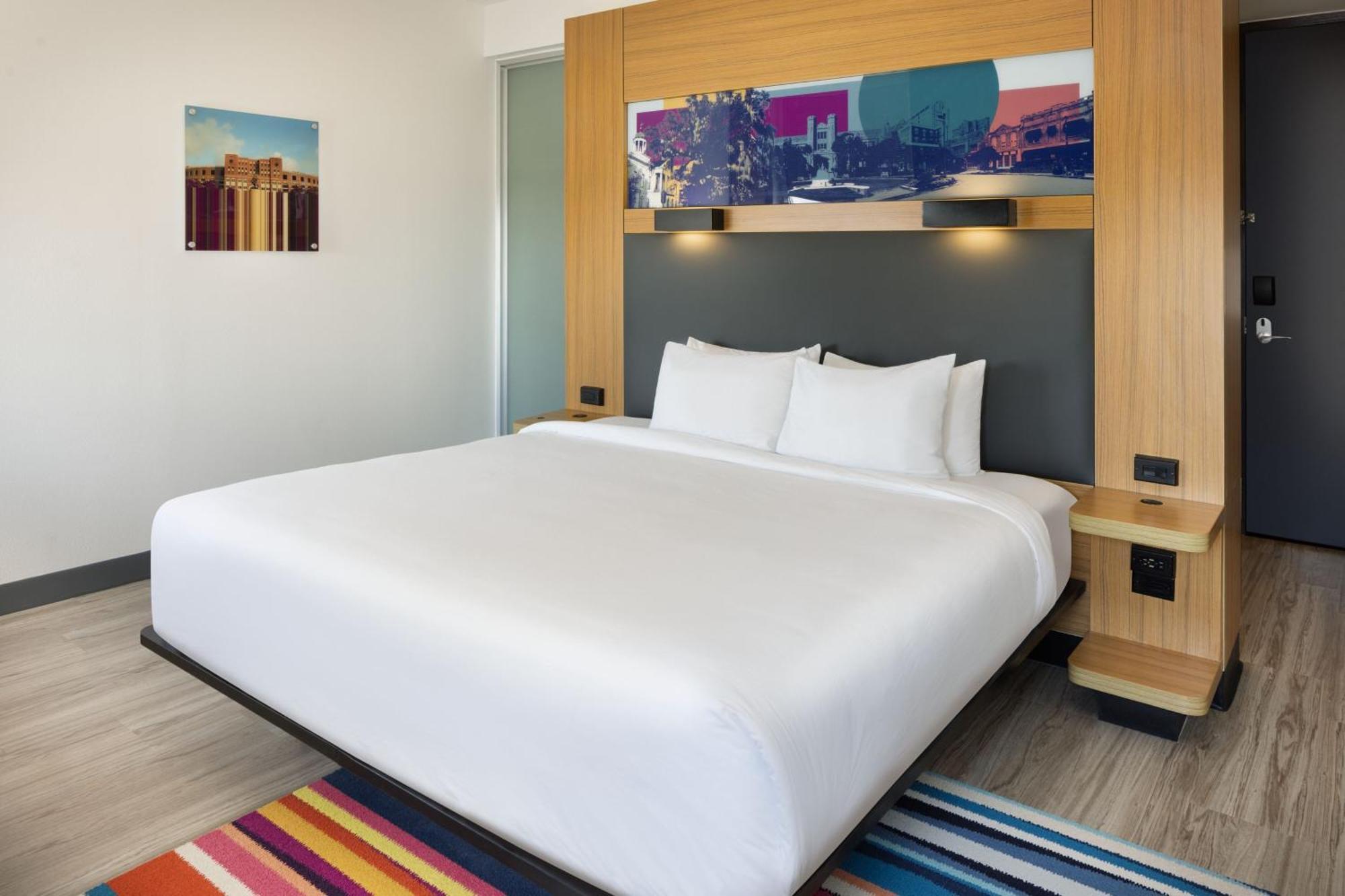 Aloft Tallahassee Downtown Экстерьер фото